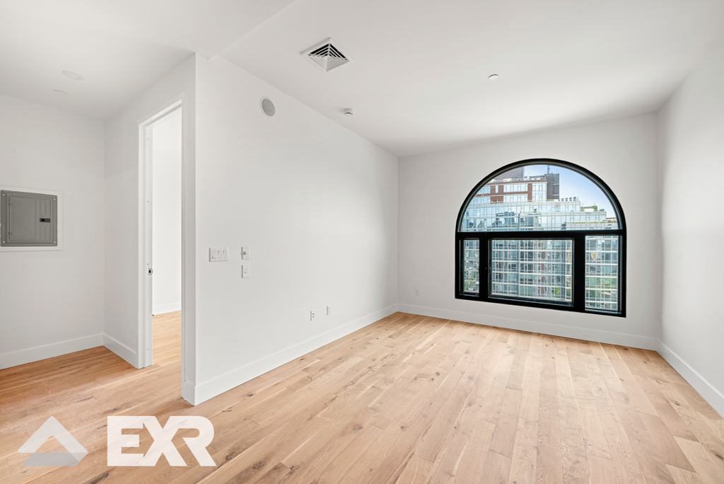 69 Adams Street - Photo 1