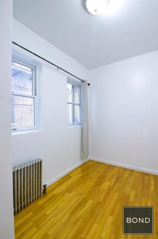 West 106th Street - Photo 4