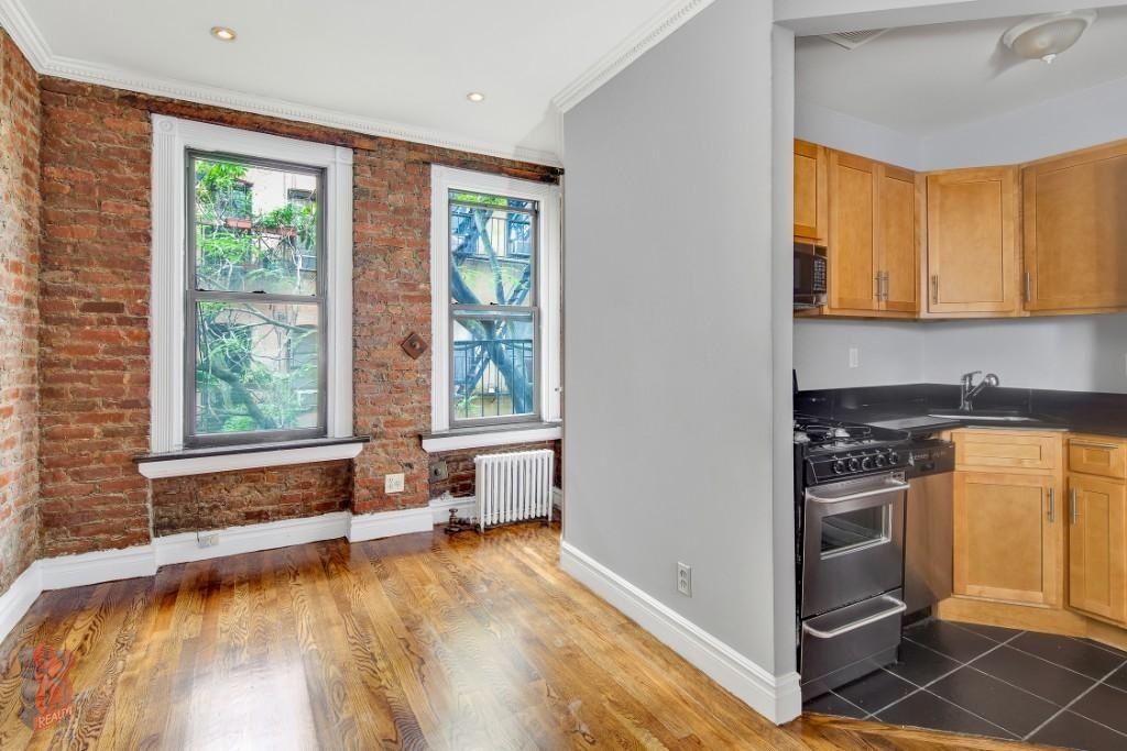 416 East 13th Street - Photo 1