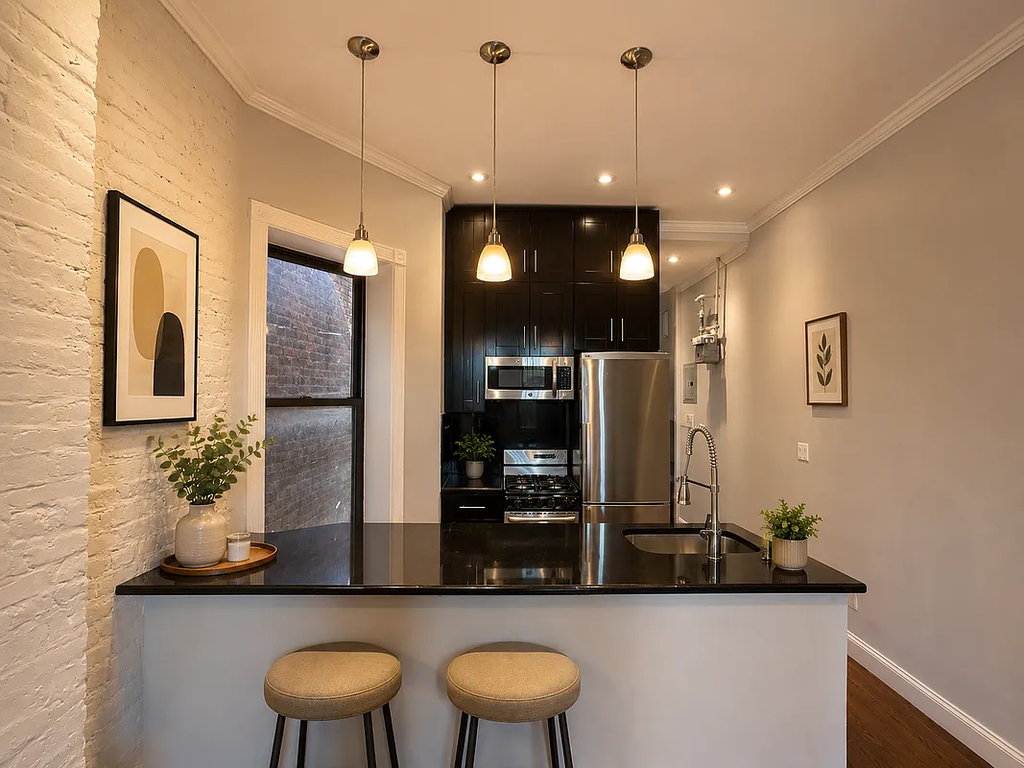 Avenue B #5D - Photo 5