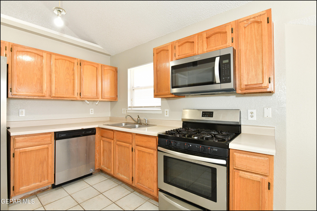 12257 Robert Dahl Drive - Photo 14