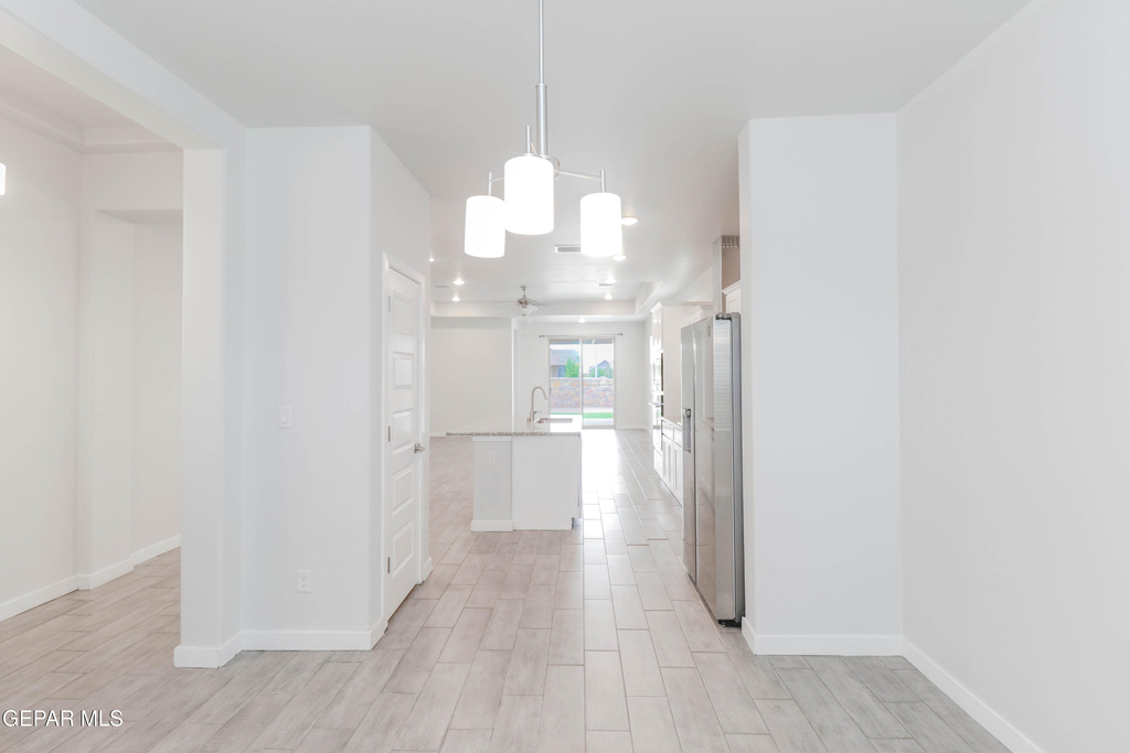 12832 Haxby Street - Photo 8