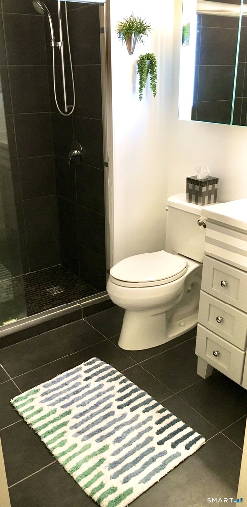 1465 Putnam Avenue - Photo 11