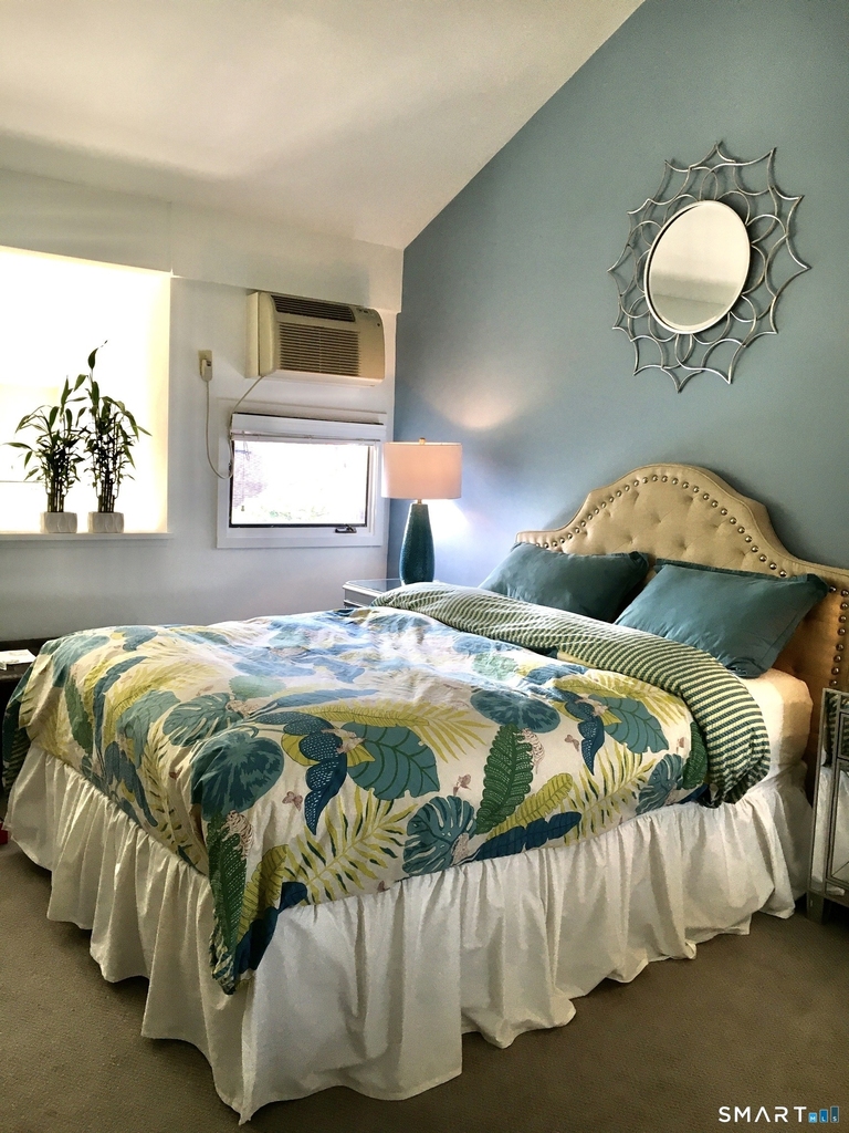 1465 Putnam Avenue - Photo 18