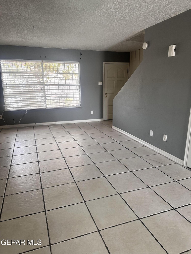 6700 Escondido Drive - Photo 6