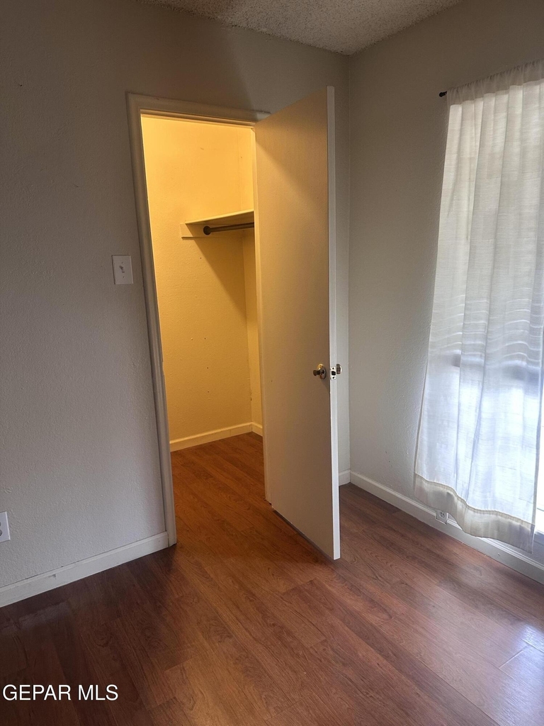 6700 Escondido Drive - Photo 13