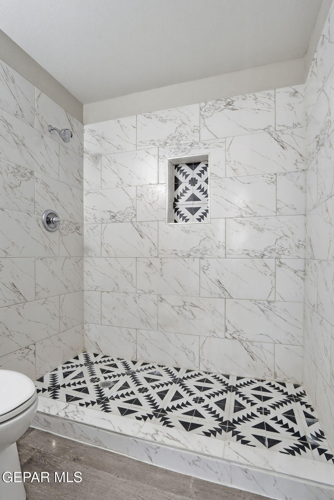 8761 Lawson Street - Photo 13