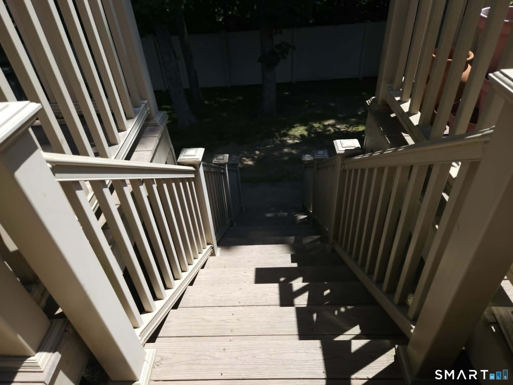 371 Emmett Street - Photo 18