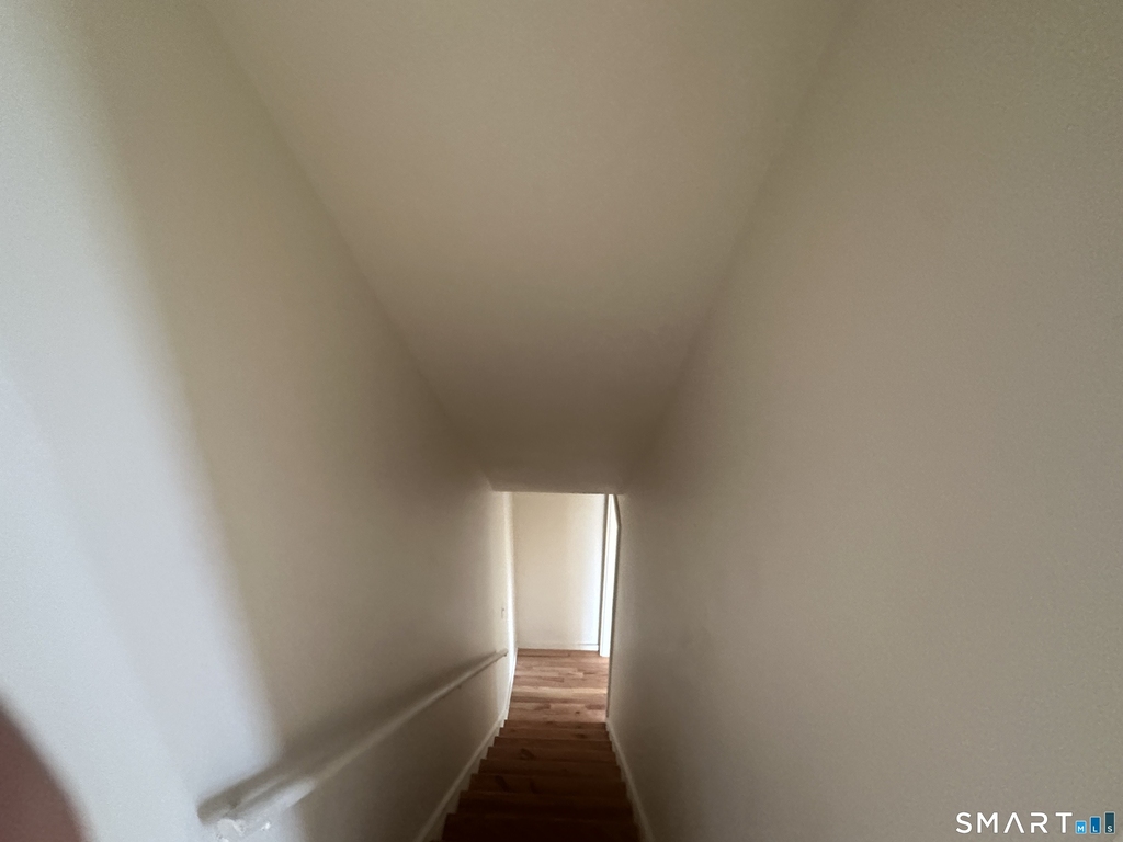5 Benton Street - Photo 7