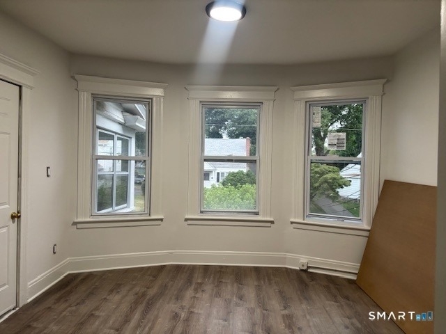 1483 W Broad Street - Photo 2