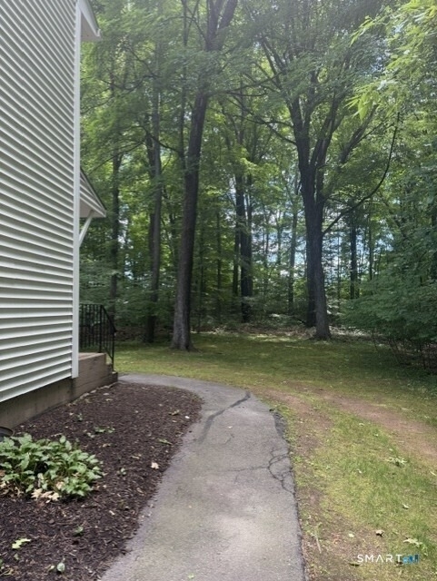 453 Robin Court - Photo 3