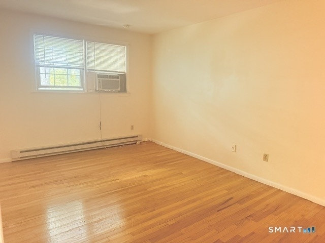 453 Robin Court - Photo 8