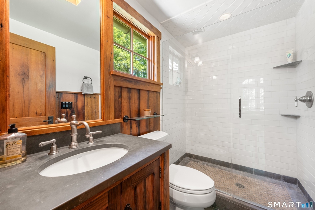 286 Lyons Plain Road - Photo 19