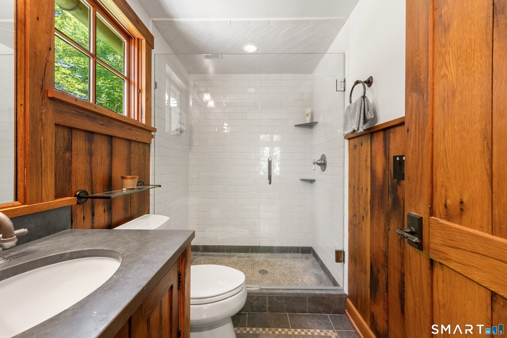 286 Lyons Plain Road - Photo 20