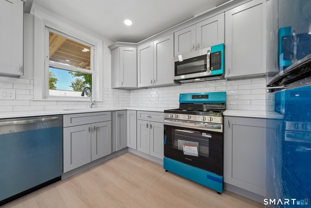41 Southfield Avenue - Photo 6