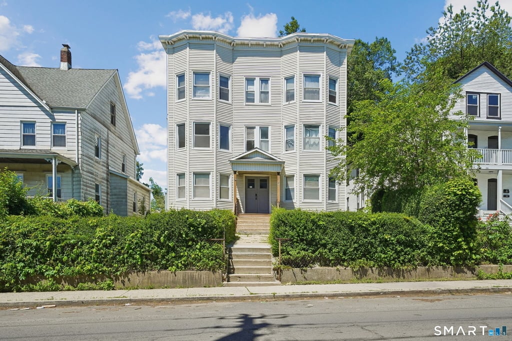 41 Southfield Avenue - Photo 0