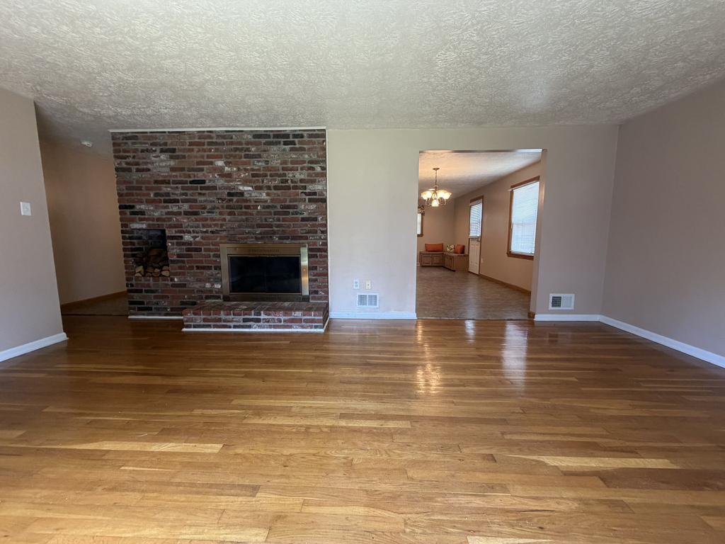 114 Westbury Drive - Photo 10