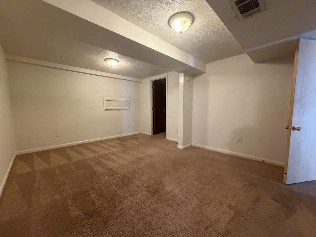114 Westbury Drive - Photo 23