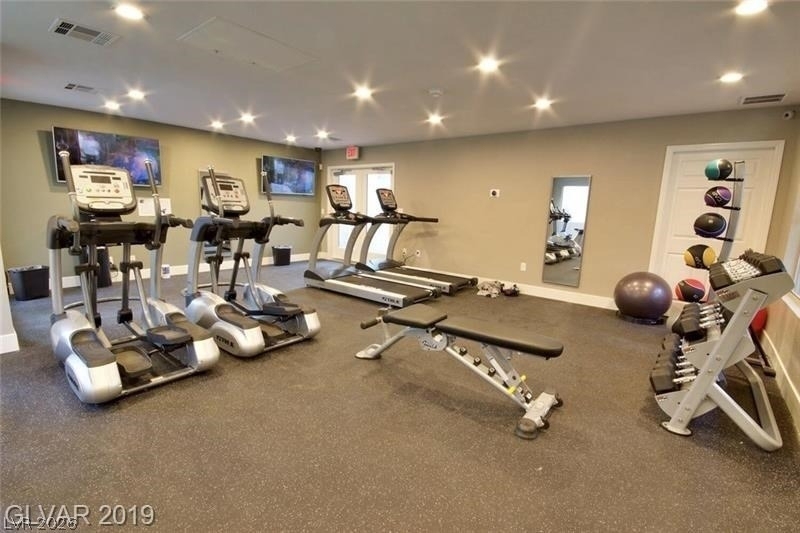 4200 S Valley View Boulevard - Photo 18
