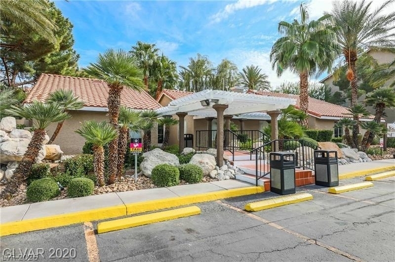 4200 S Valley View Boulevard - Photo 12