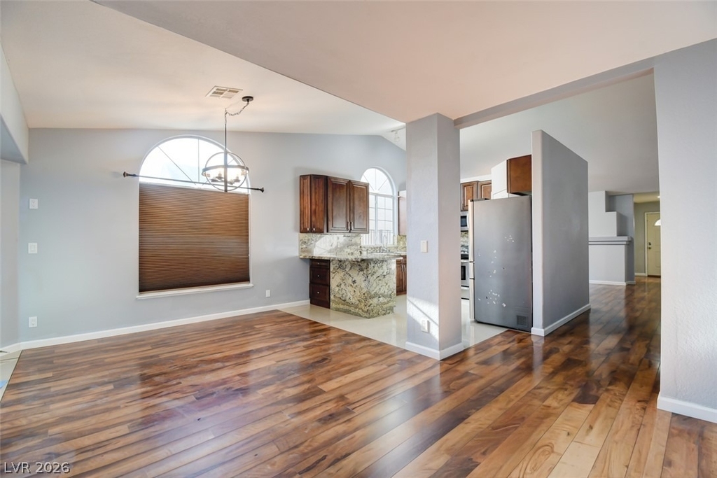 8316 Vantare Court - Photo 9