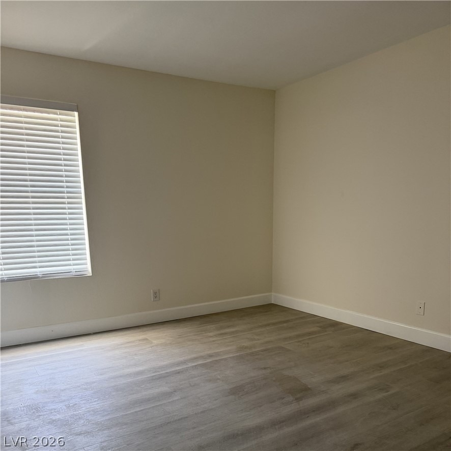 4200 Valley View Boulevard - Photo 5