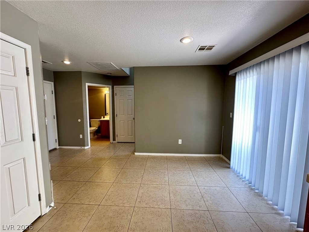9362 Boulder Opal Avenue - Photo 5