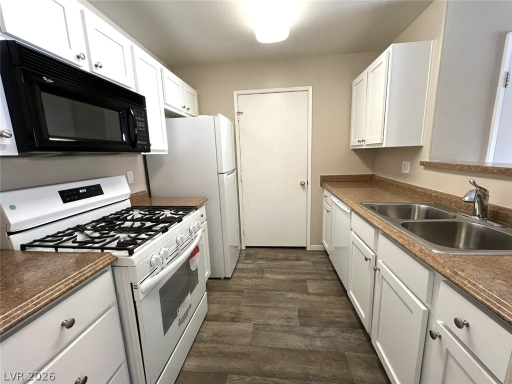 950 Seven Hills Drive - Photo 5