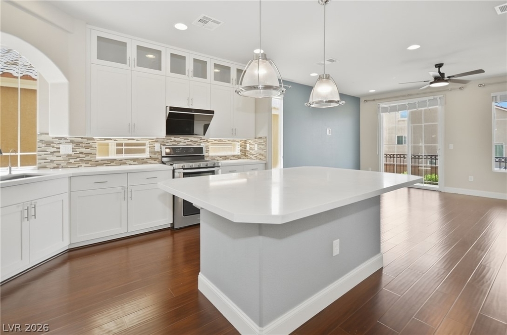 5736 Brimstone Hill Avenue - Photo 3