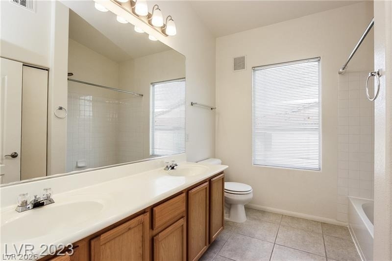 2305 W Horizon Ridge Parkway - Photo 14