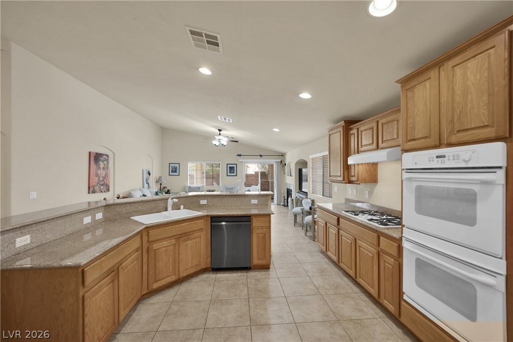 7985 Egypt Meadows Avenue - Photo 3
