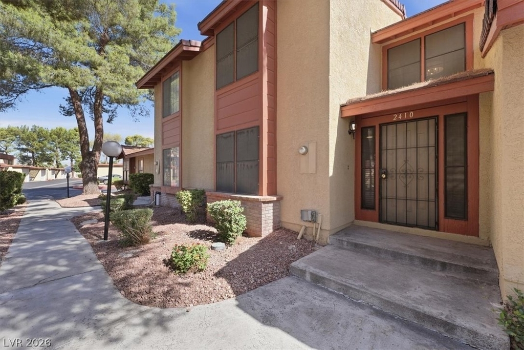 2410 Pickwick Drive - Photo 1