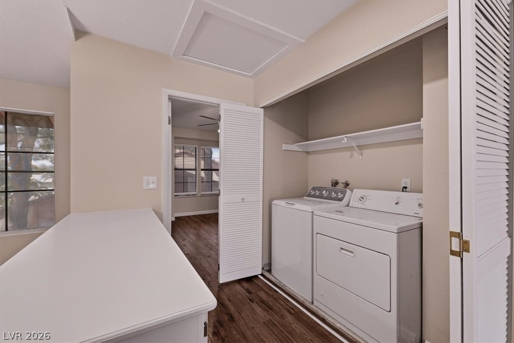 2410 Pickwick Drive - Photo 13