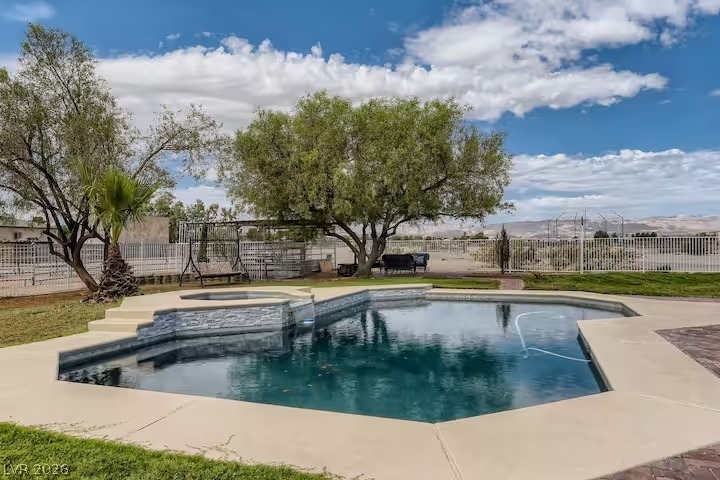 6465 W Quail Avenue - Photo 20