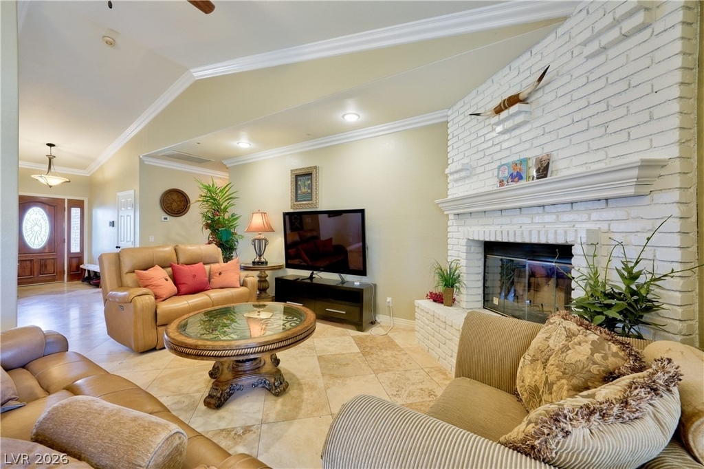 6465 W Quail Avenue - Photo 17