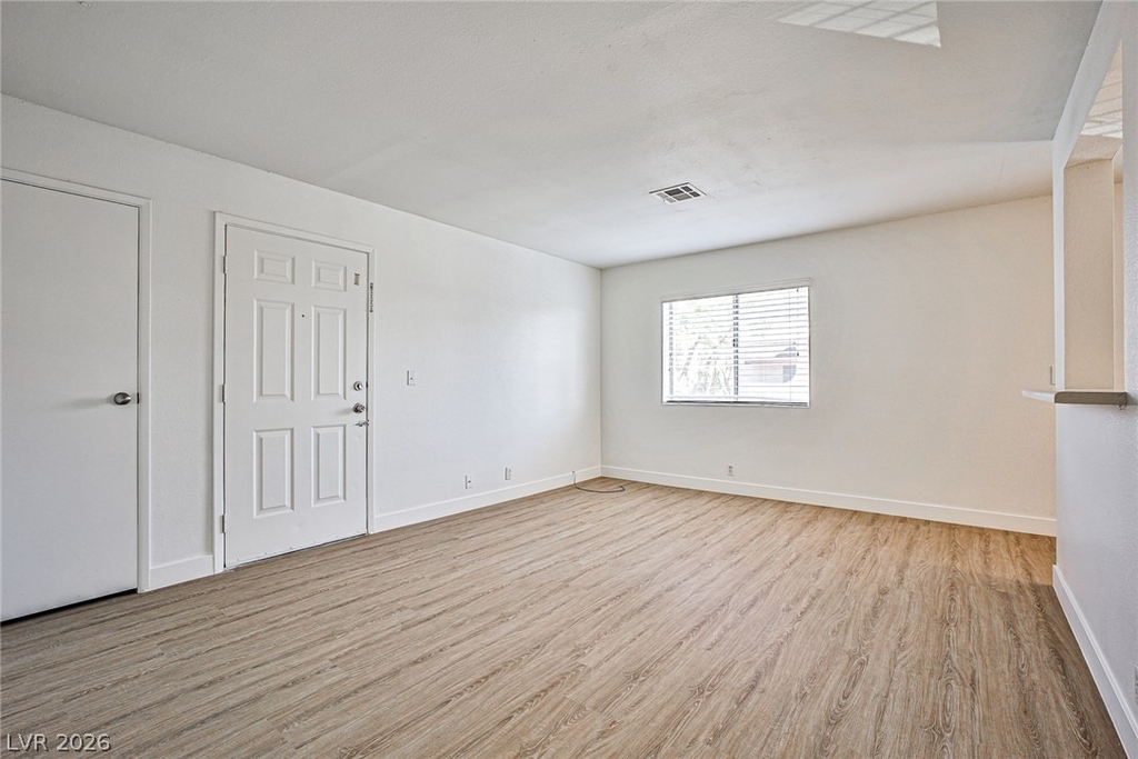 5091 Pioneer Avenue - Photo 0
