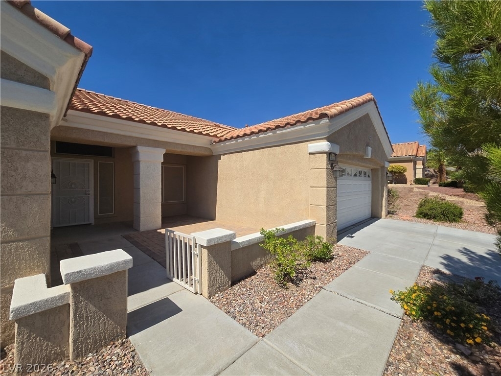 10309 Longwood Drive - Photo 4