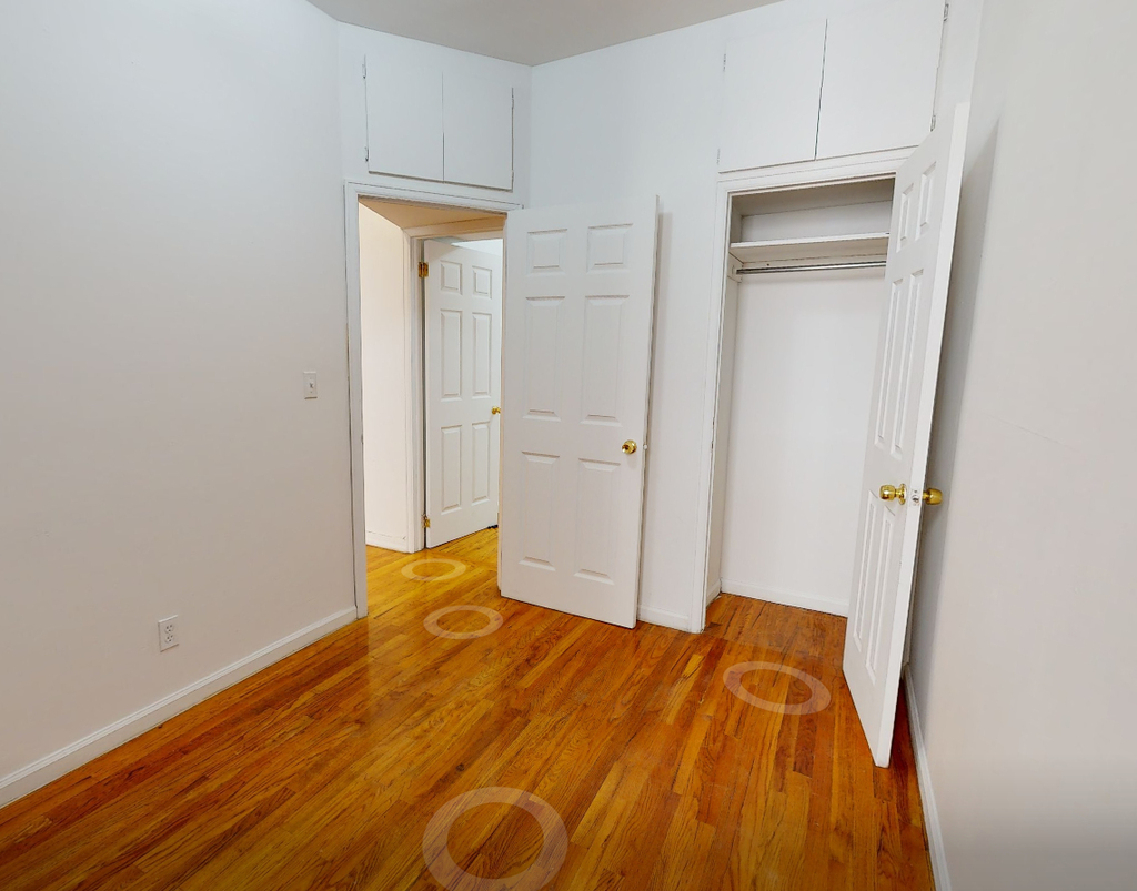 188 Second Avenue - Photo 5