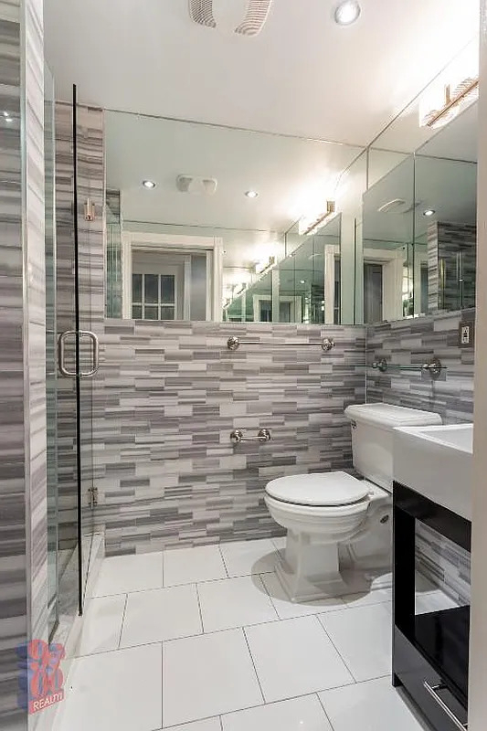 326 East 100th Street - Photo 7