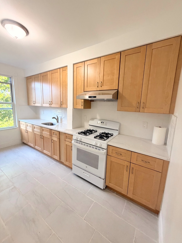 12-21 30th Drive - Photo 1