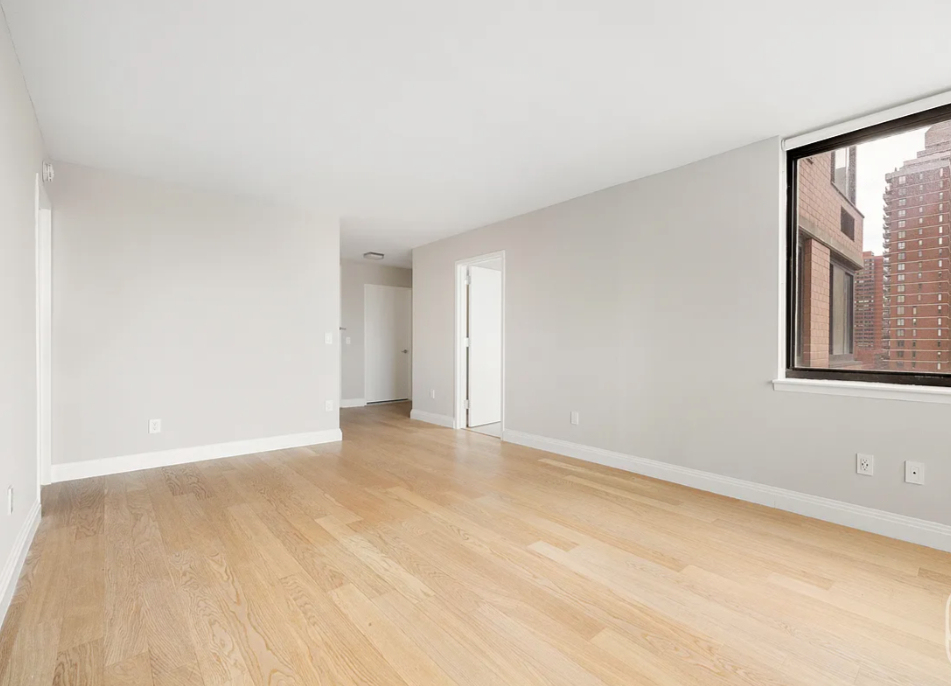  East 94th Street - Photo 3
