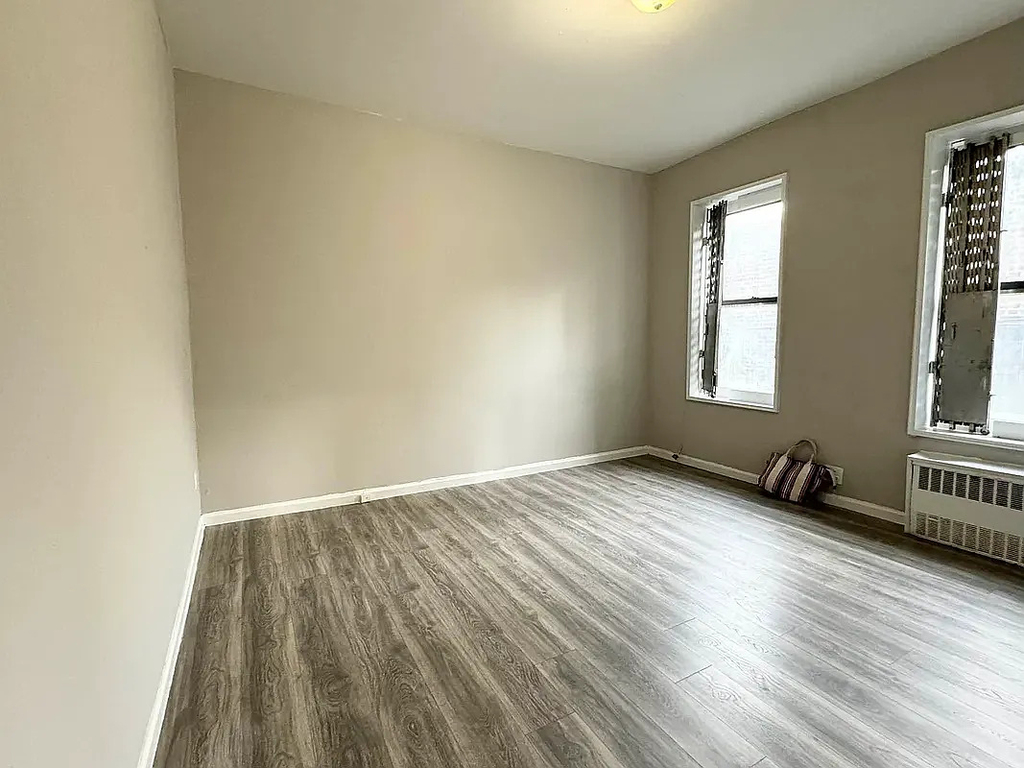 330 East 100th Street - Photo 8