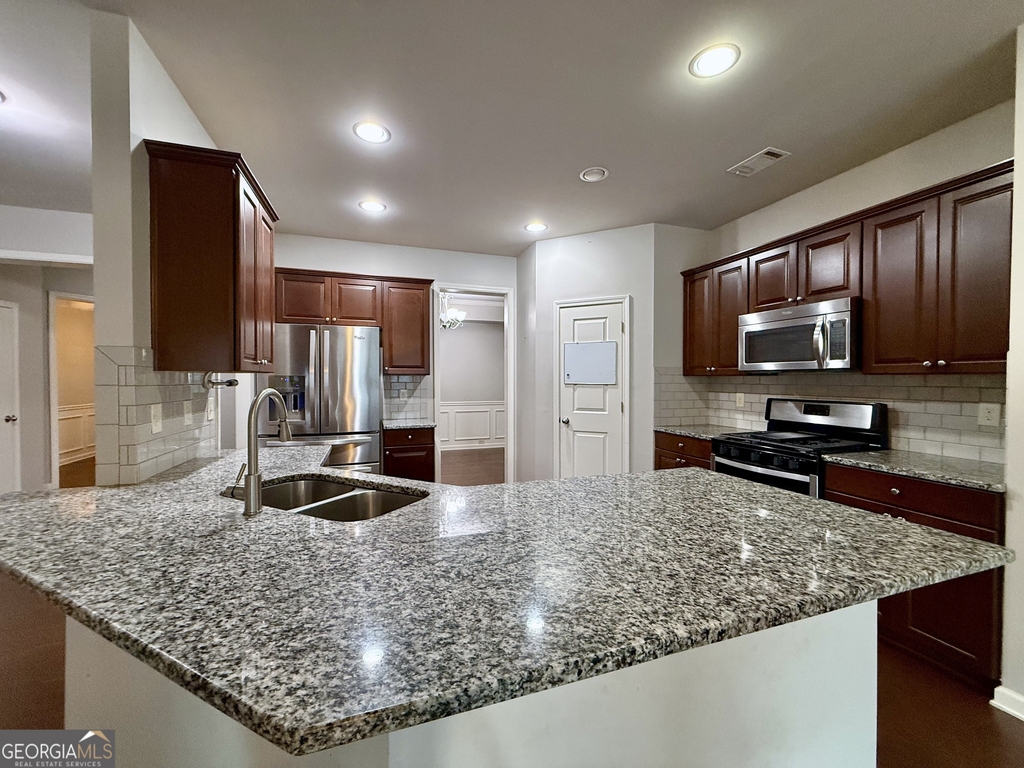 5115 Breezewood Circle - Photo 7