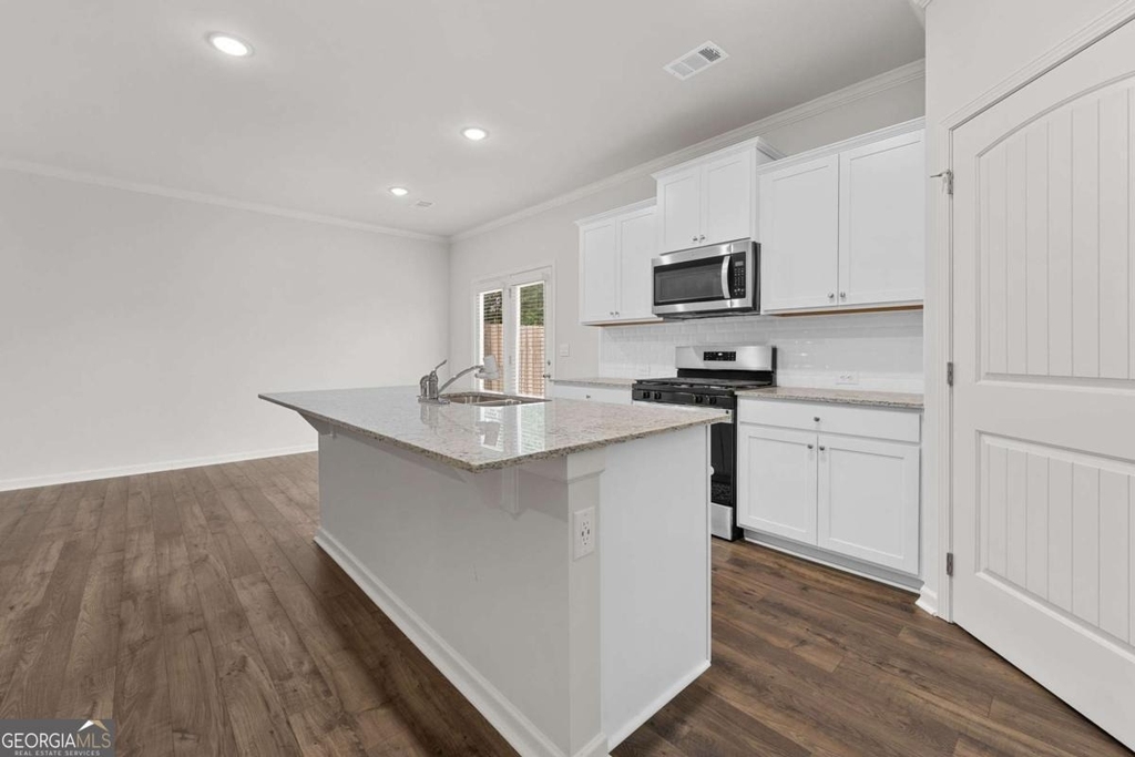 3341 Greyton Drive - Photo 14