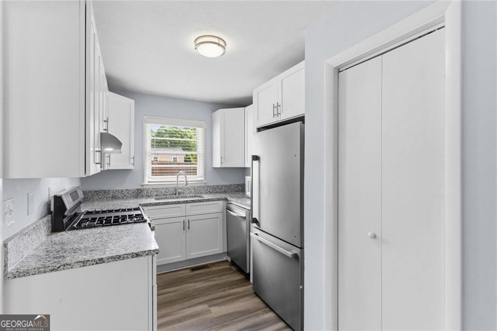 2363 Beverly Lane - Photo 8