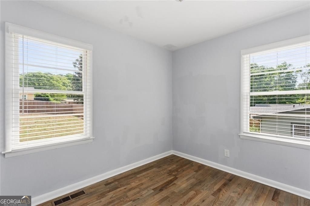 2363 Beverly Lane - Photo 19