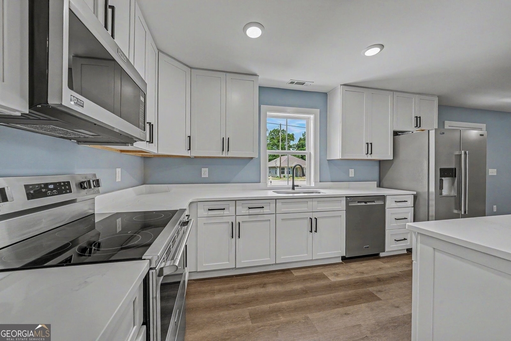 411 Hardy Avenue Sw - Photo 10