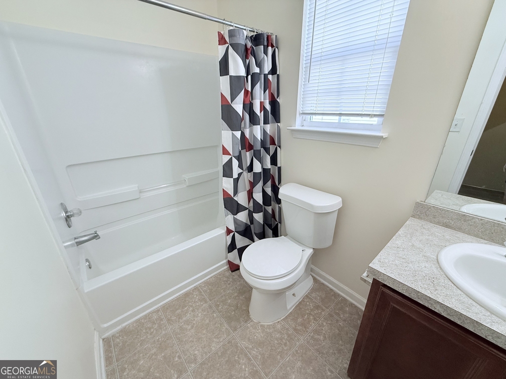 260 Commons Drive - Photo 11