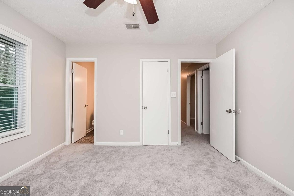 8990 Sterling Ridge Lane - Photo 8