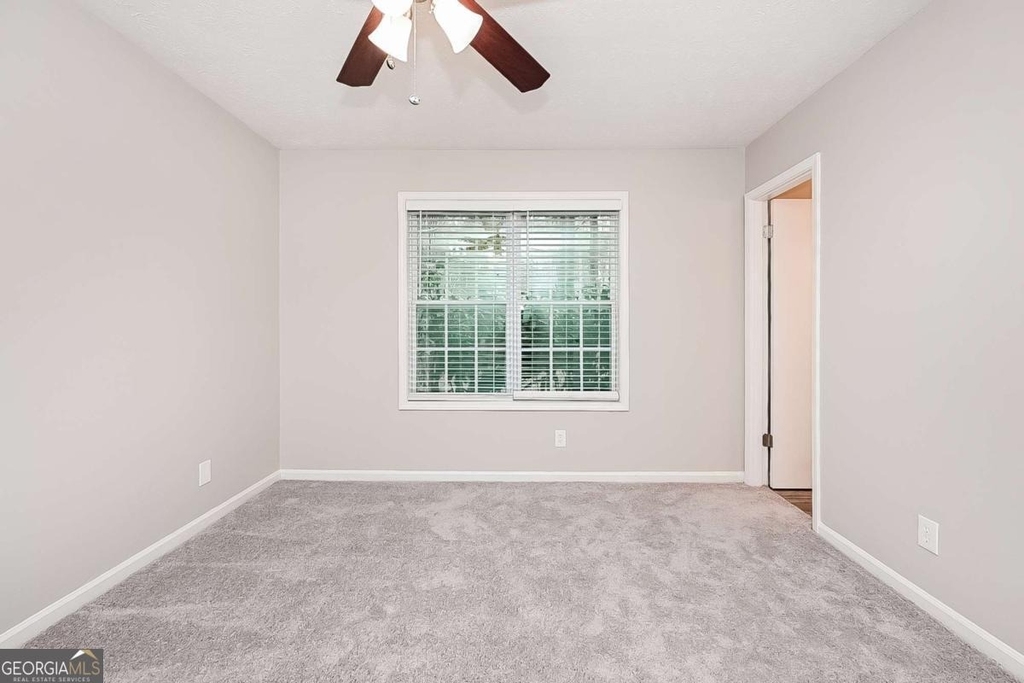 8990 Sterling Ridge Lane - Photo 7